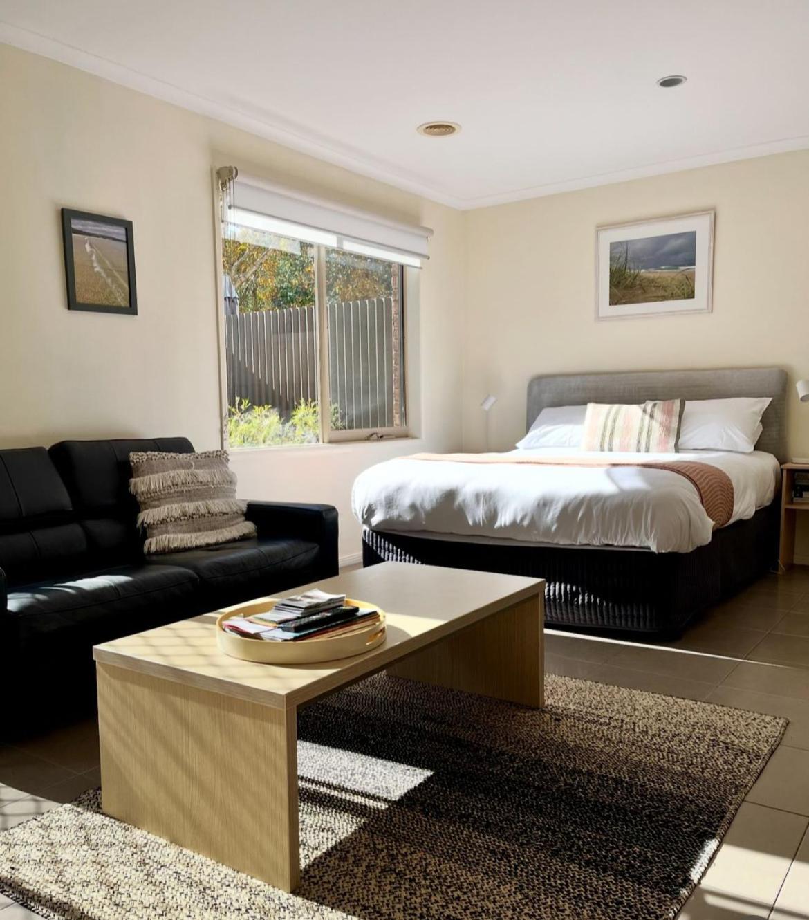 Marengo Beach Studios- Pet Friendly Экстерьер фото