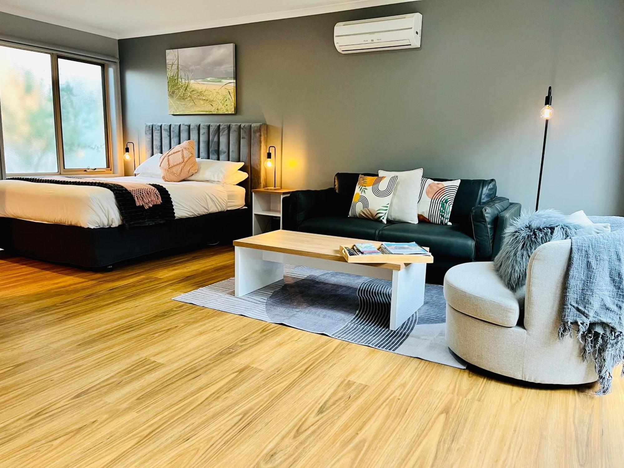 Marengo Beach Studios- Pet Friendly Экстерьер фото