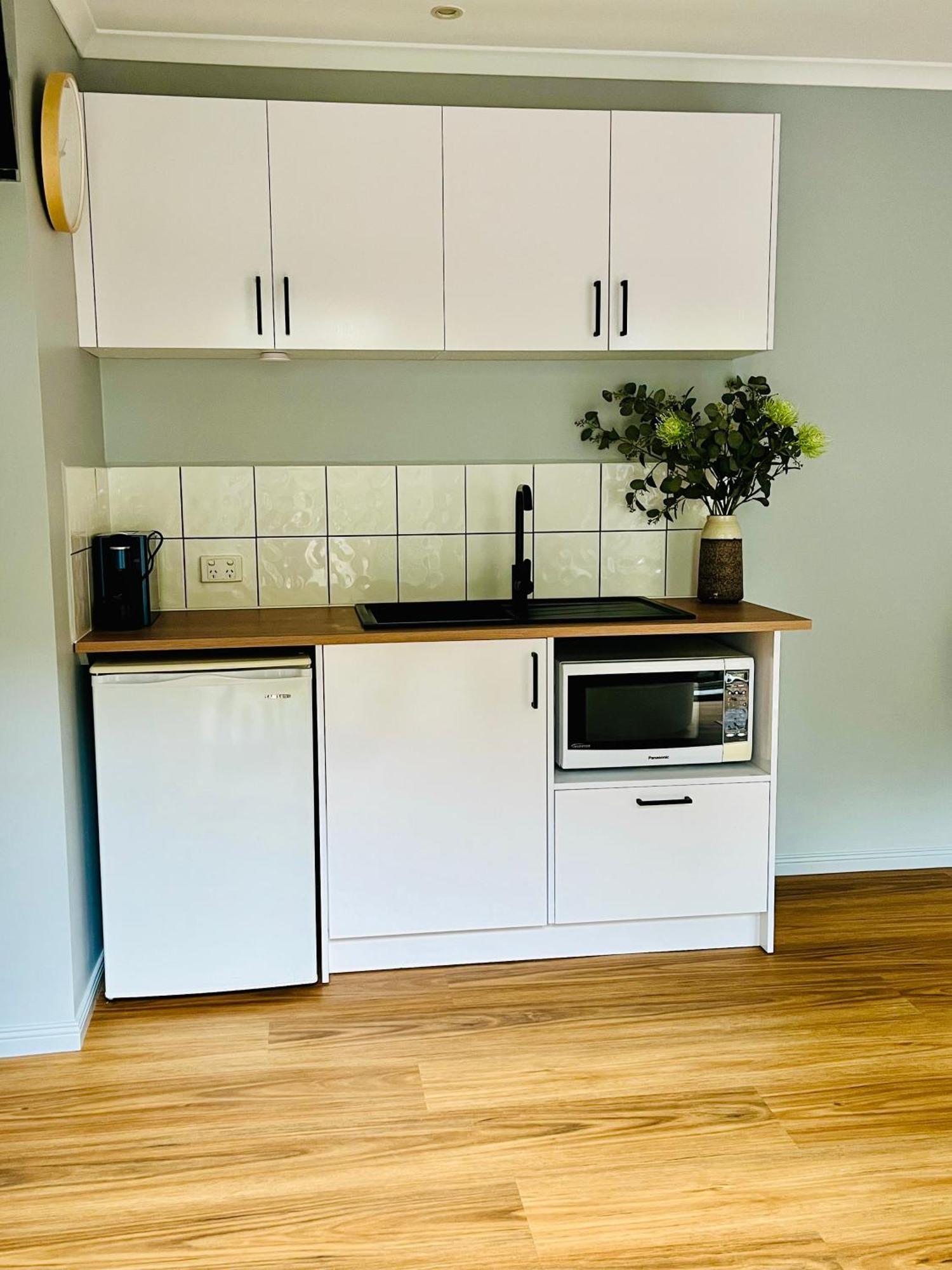 Marengo Beach Studios- Pet Friendly Экстерьер фото