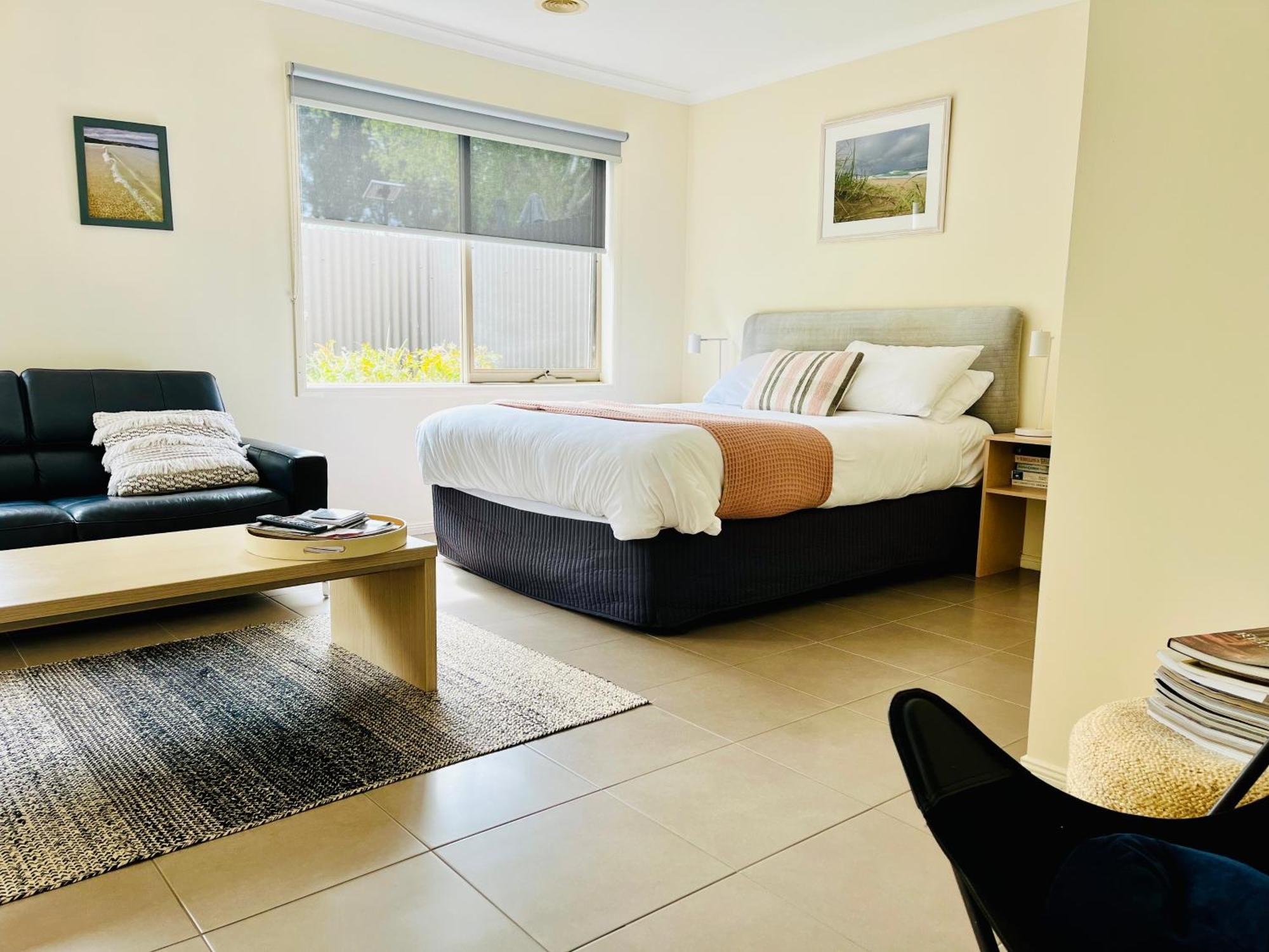 Marengo Beach Studios- Pet Friendly Экстерьер фото